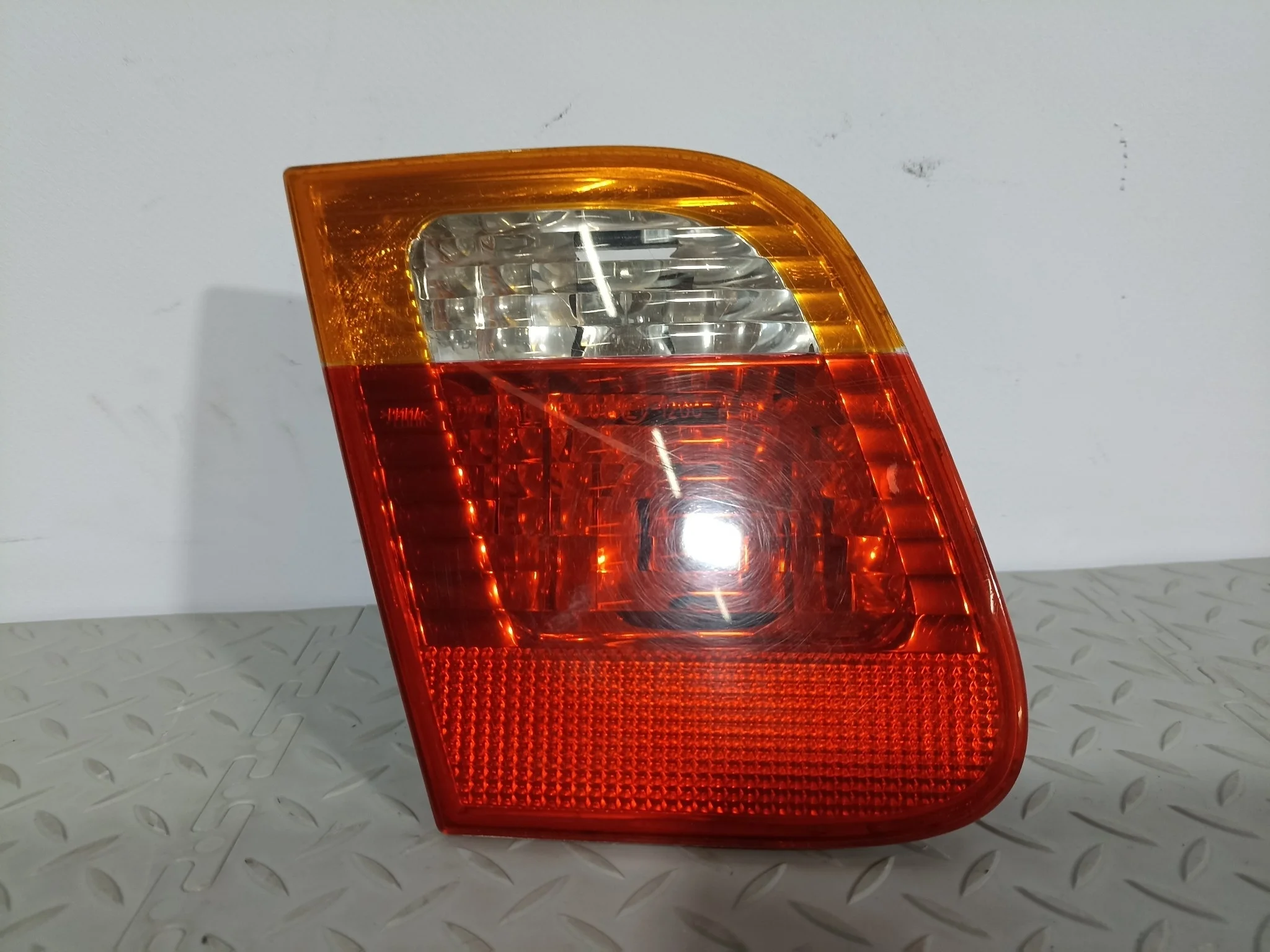 ФАЛЬШПАНЕЛЬ BMW ЛЕВО 63216907945 S4075Z