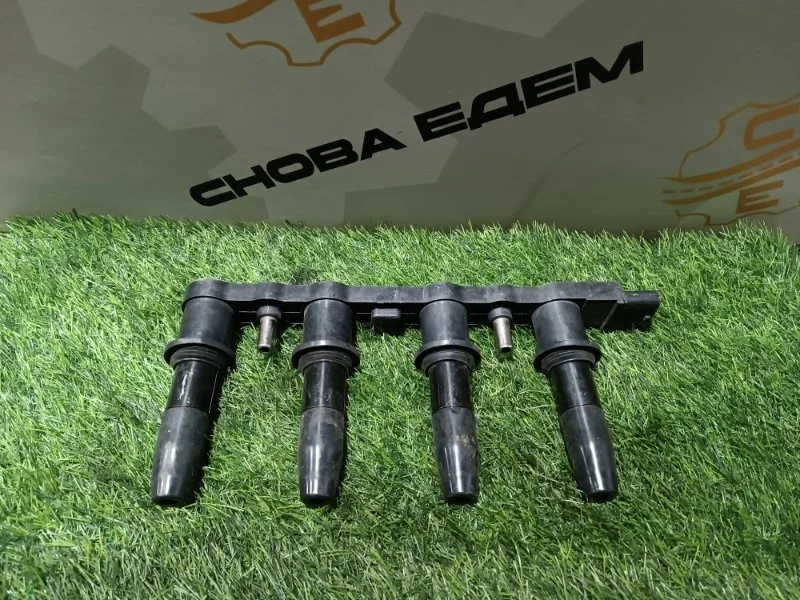 Катушка зажигания Chevrolet Cruze 95517924 1.8 F18D4