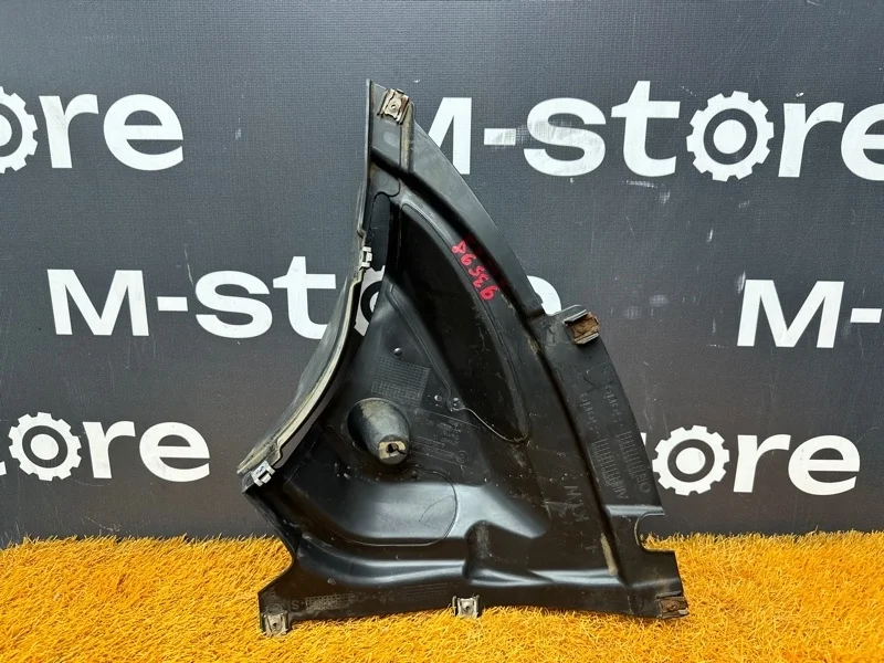 Подкрылок BMW 1-Series 2012 51717241847 F20 N13B16A, передний левый