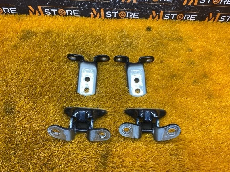 Петля двери Lexus RX350 2009 6871012151 GGL10 2GRFE, передняя