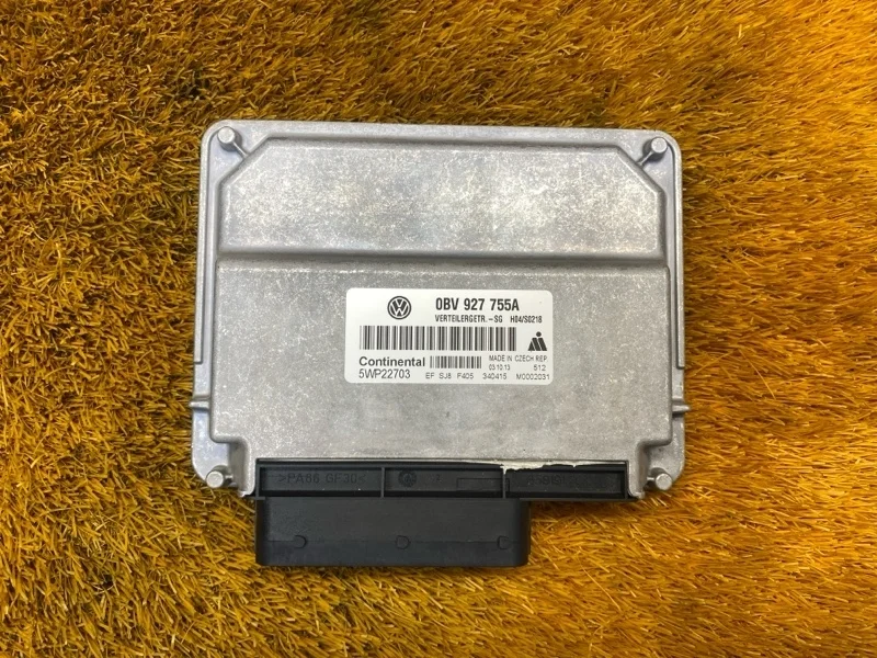 Блок управления раздаточной коробкой Volkswagen Touareg 2013 0BV927755A 7P CGRA