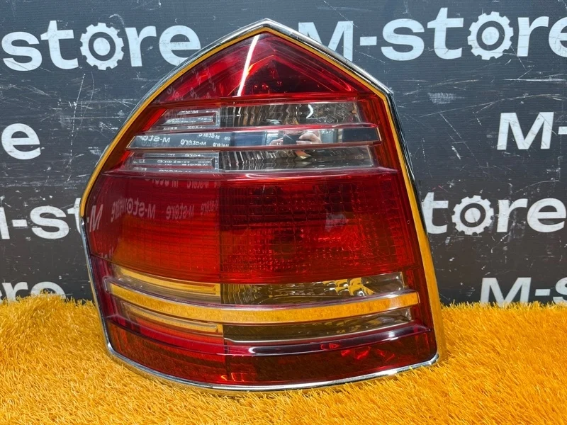 Фонарь задний Mercedes-Benz GL-Class 2007 A1648200564 X164 273.923, левый