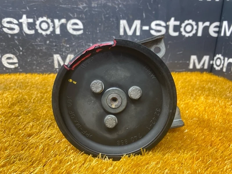 Гидроусилитель BMW 3-Series 2002 6756582 E46 M54B25 (256S5)