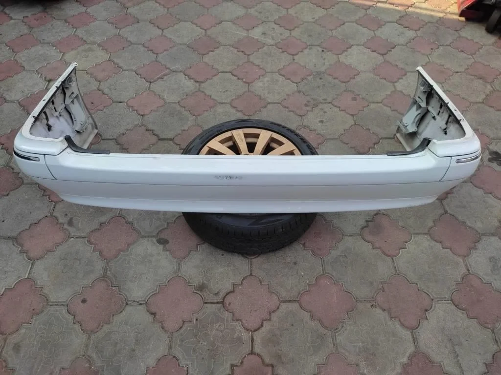 Бампер задний Mercedes-Benz