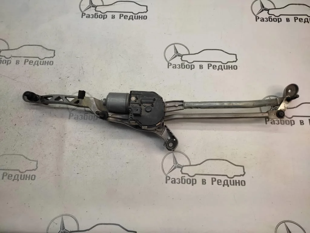 Трапеция дворников Mercedes-Benz