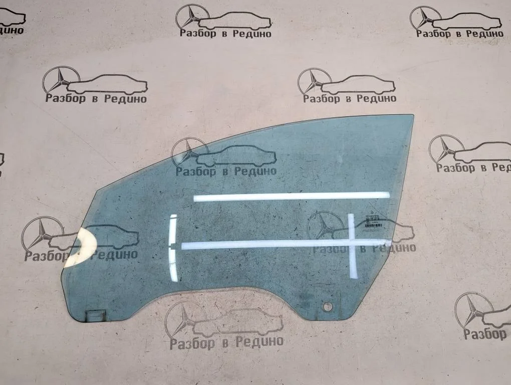 Стекло переднее левое Mercedes-Benz