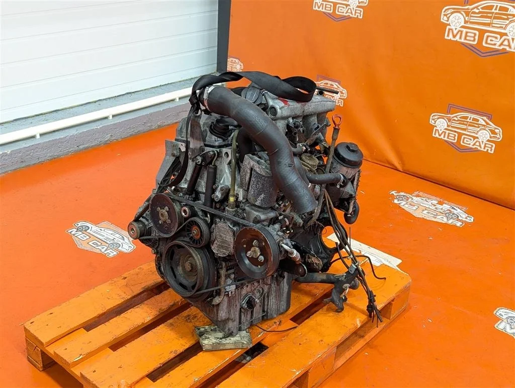 Двигатель дизельный Mercedes-Benz