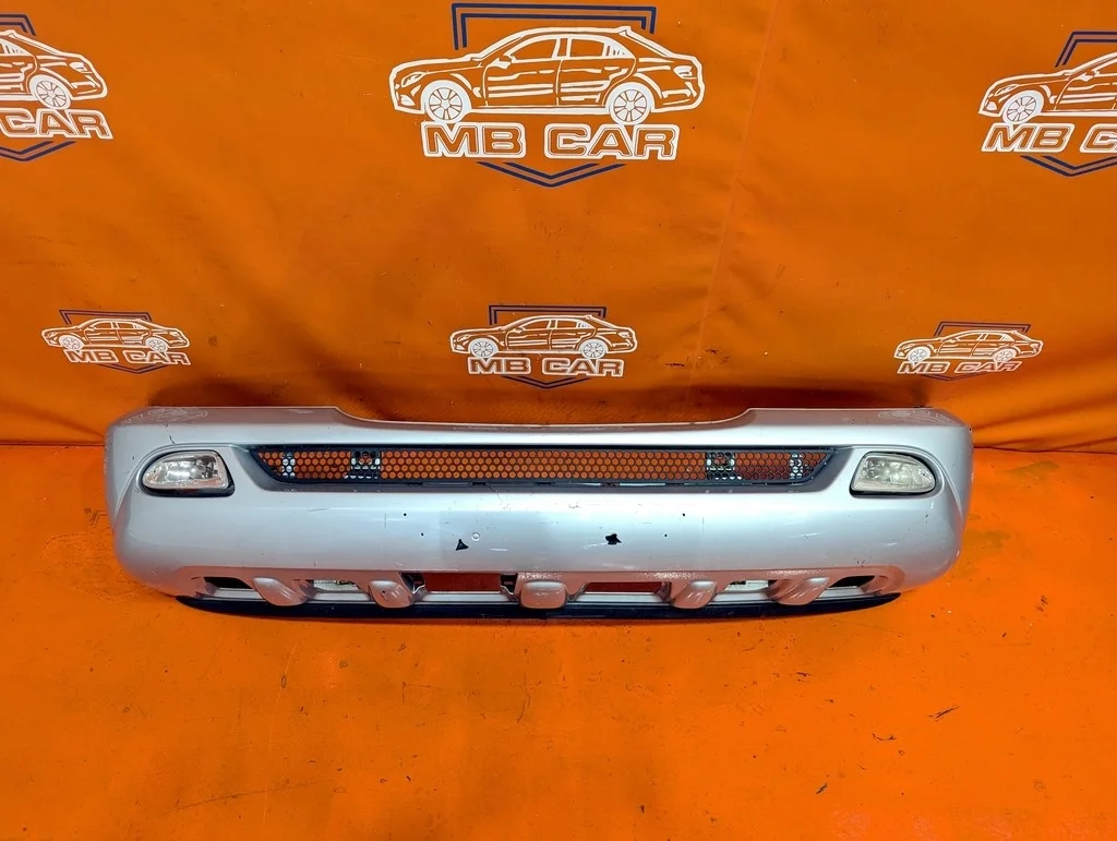 Бампер передний Mercedes-Benz