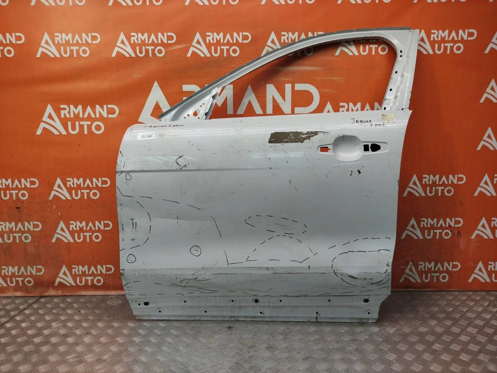 Дверь Jaguar F-PACE 2016-нв