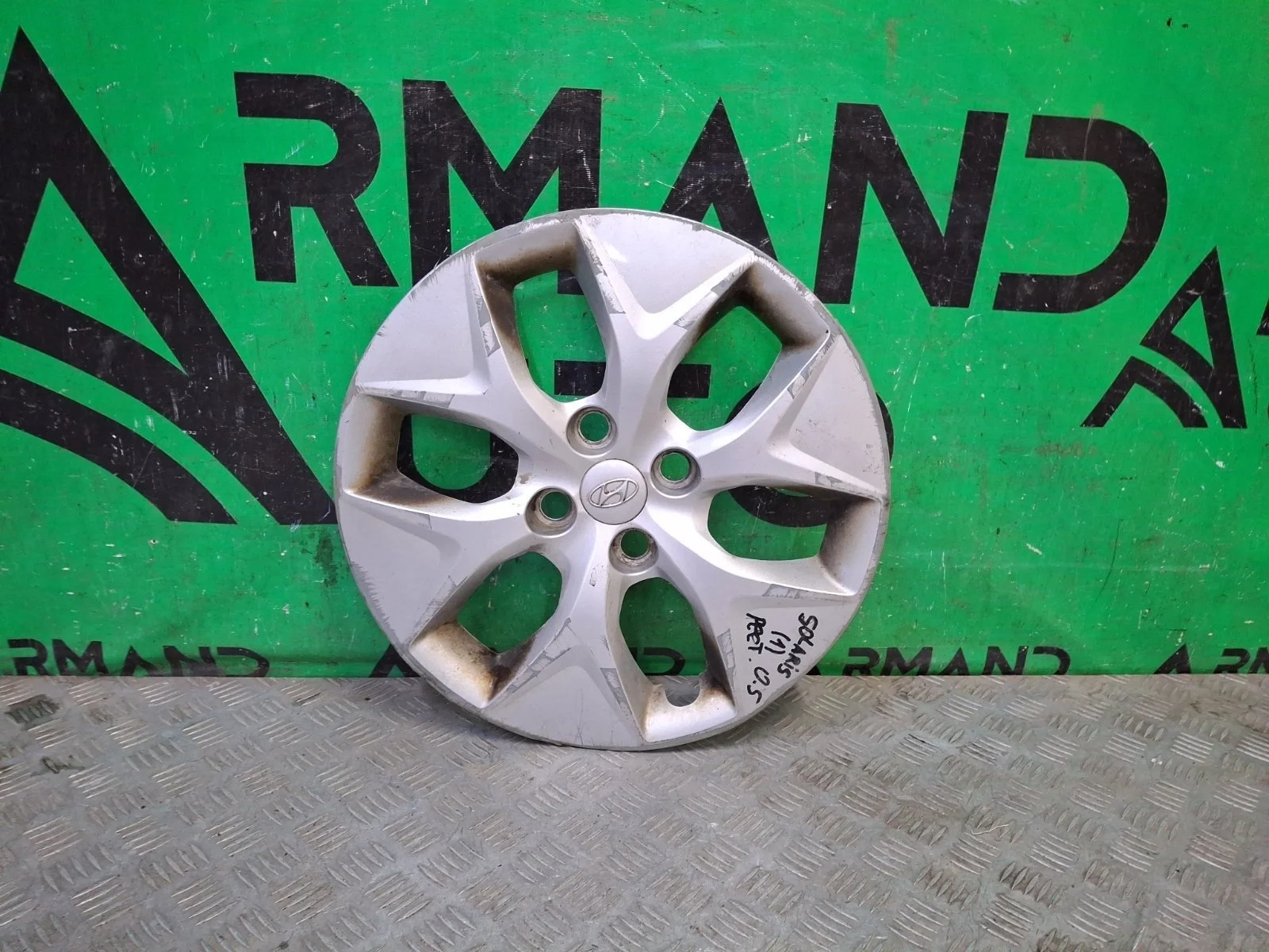 Колпак Hyundai Solaris 1