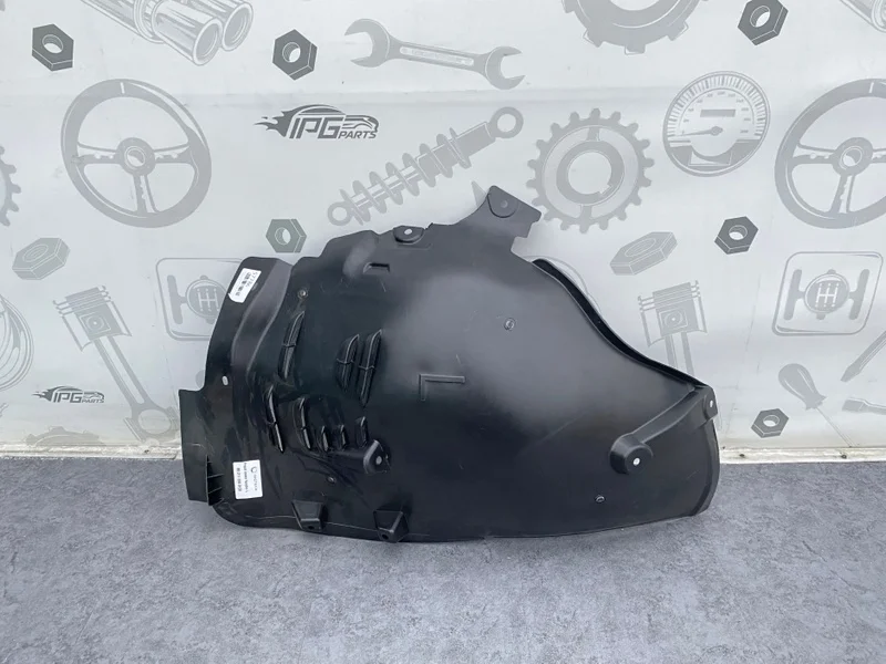 Подкрылок передний левый передняя часть Mercedes-benz W211