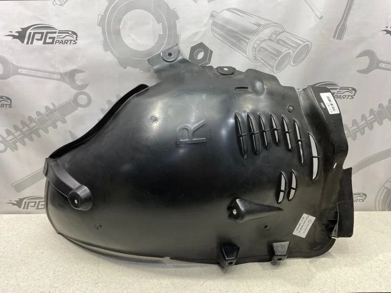 Подкрылок передний правый передняя часть Mercedes-benz W211