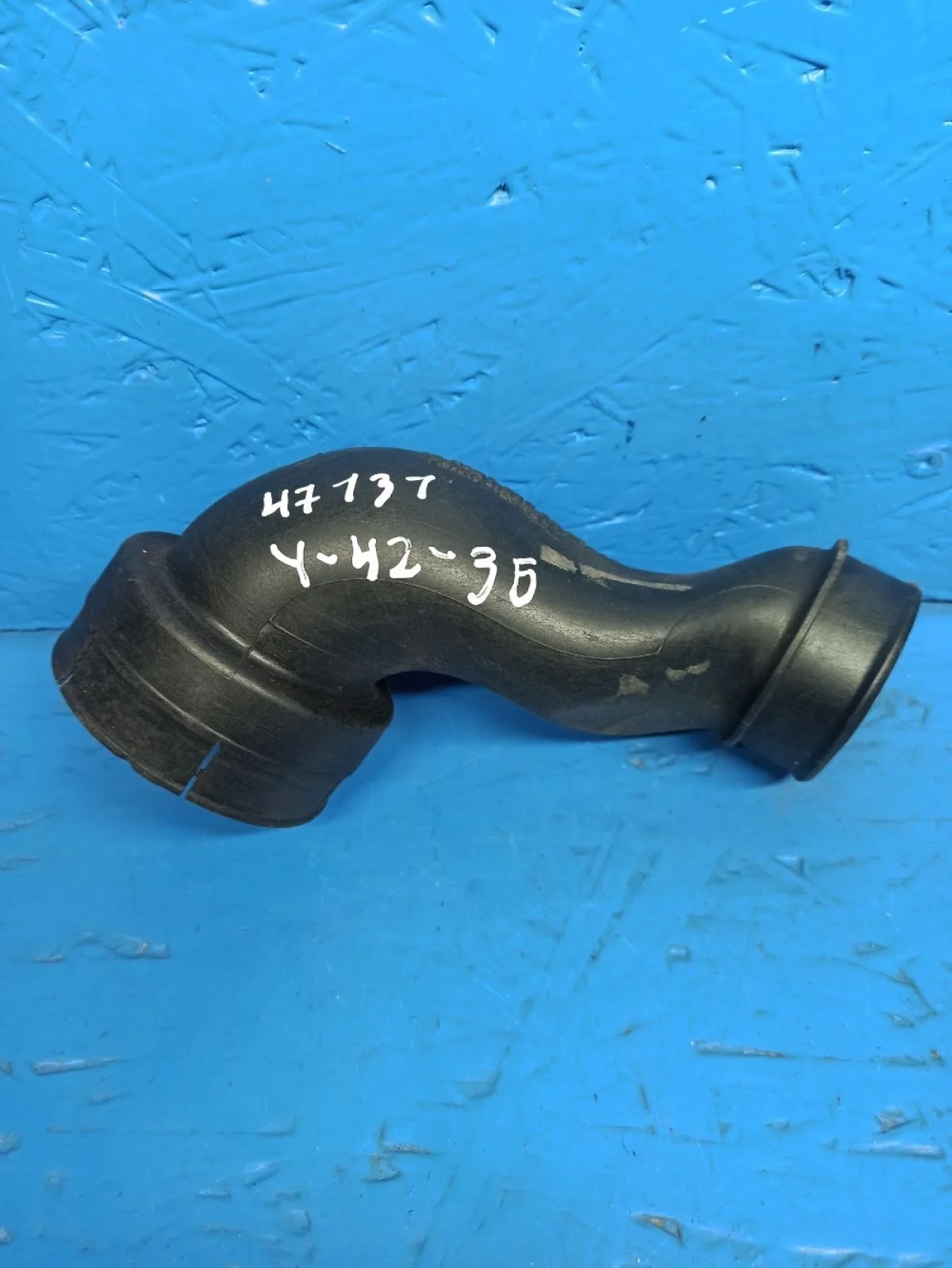 Патрубок воздушный (воздуховод) Mercedes-Benz C-класс W203/S203/CL203 (2000—2004)