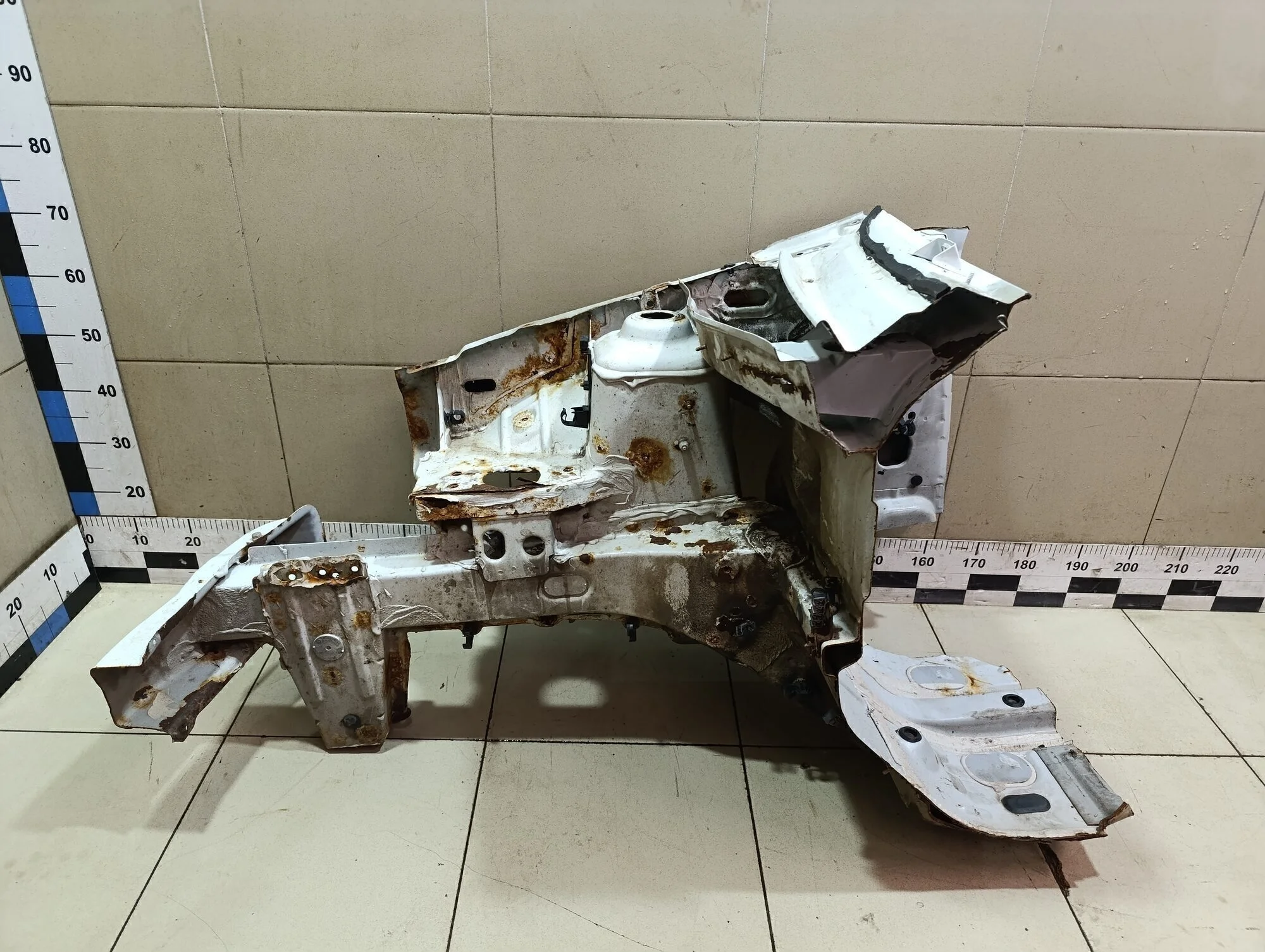 Лонжерон передний правый Logan 2005-2014