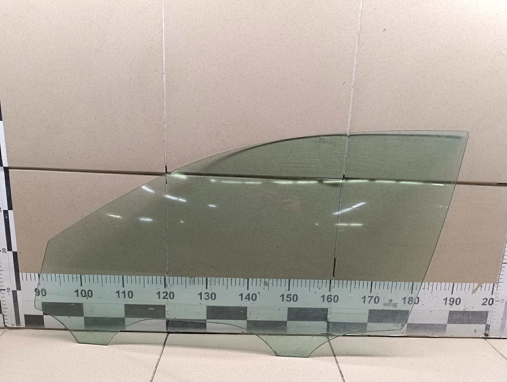 Стекло двери передней левой Spectra 2001-2011