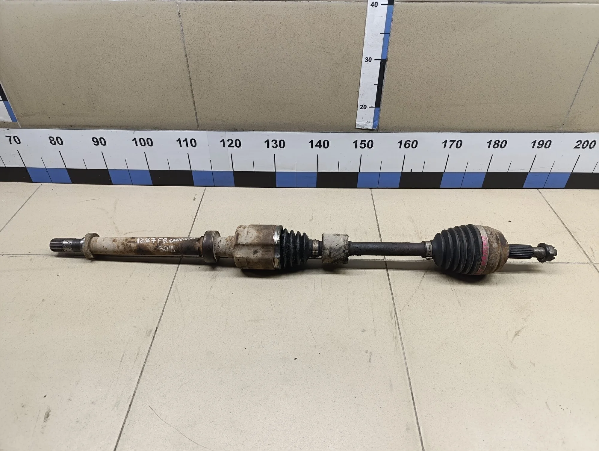 Полуось передняя правая Duster 2012>