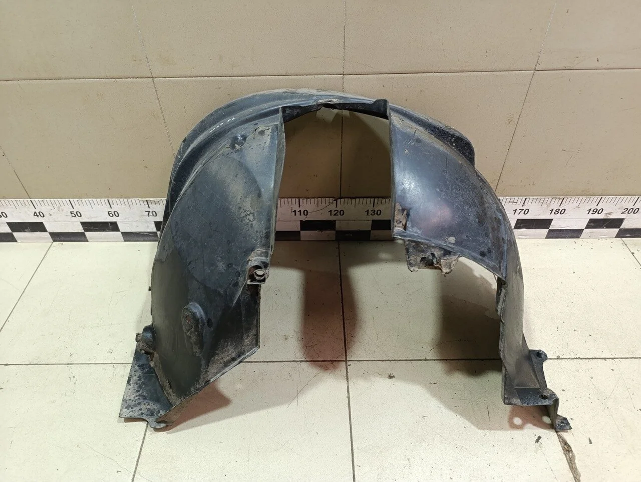 Локер передний левый Duster 2012>