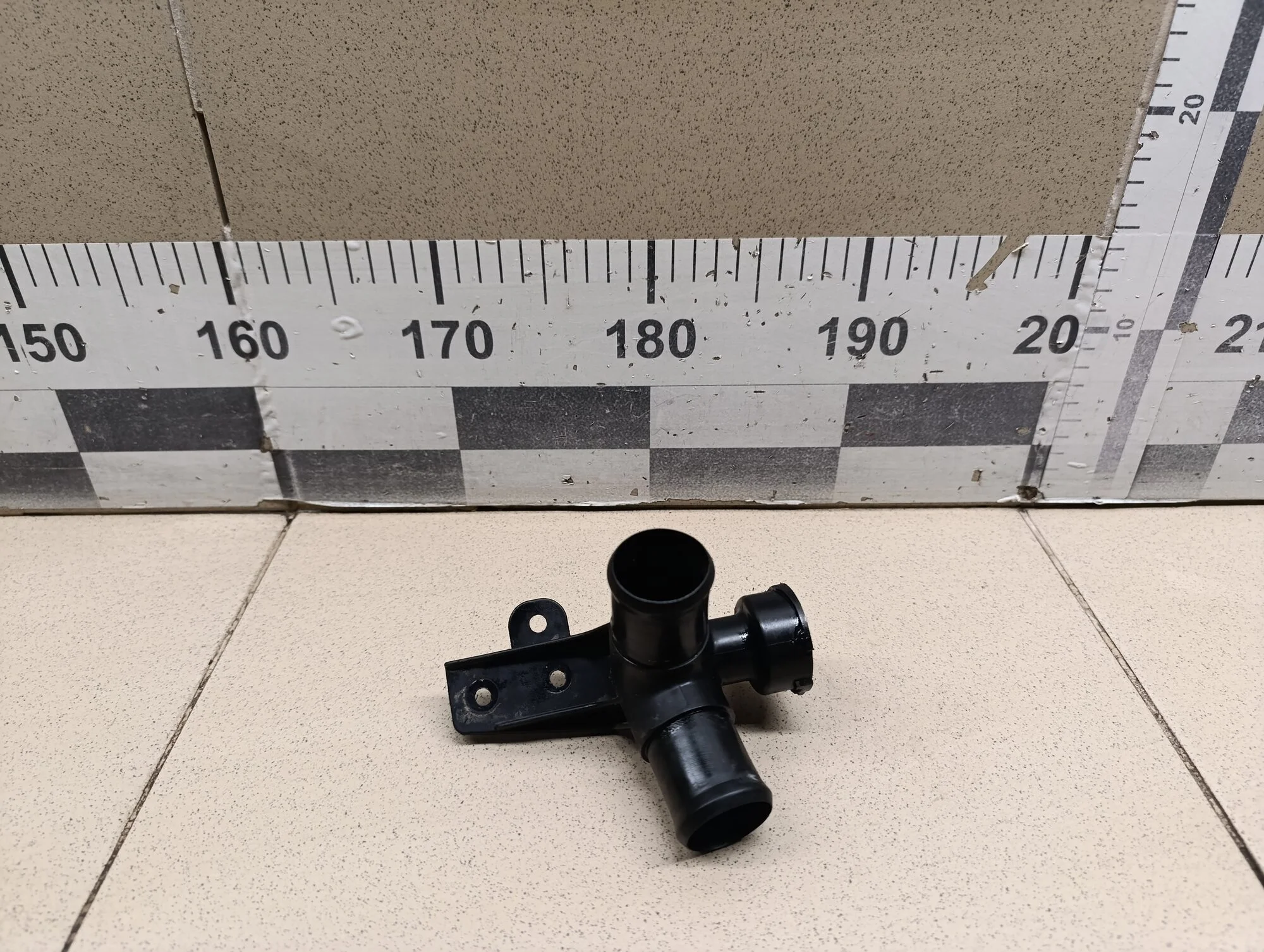 Горловина радиатора Solaris 2010-2017