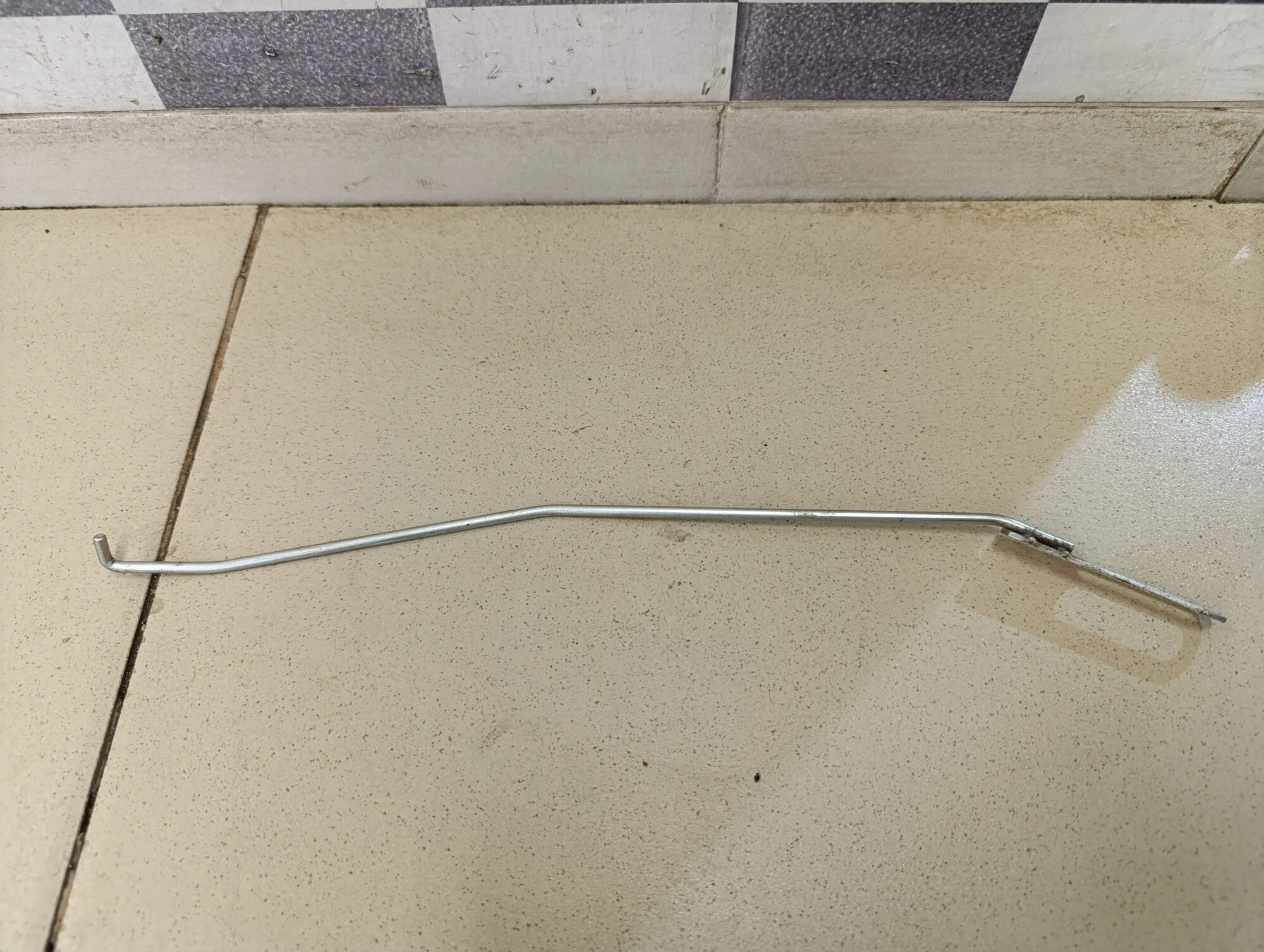 Тяга замка багажника Solaris 2010-2017