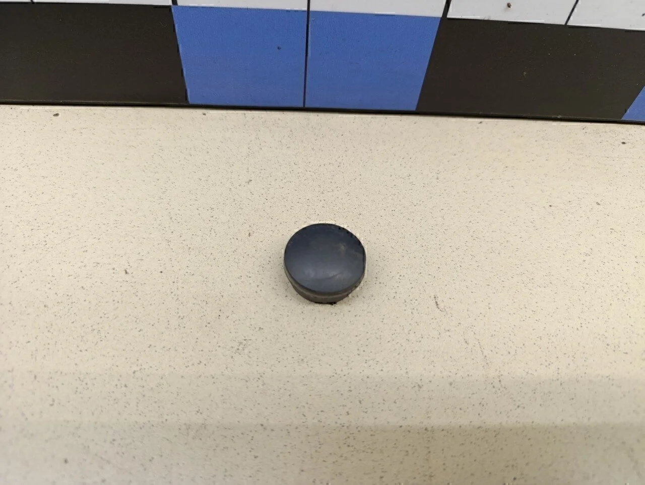 Крышка поводка стеклоочистителя Solaris 2010-2017