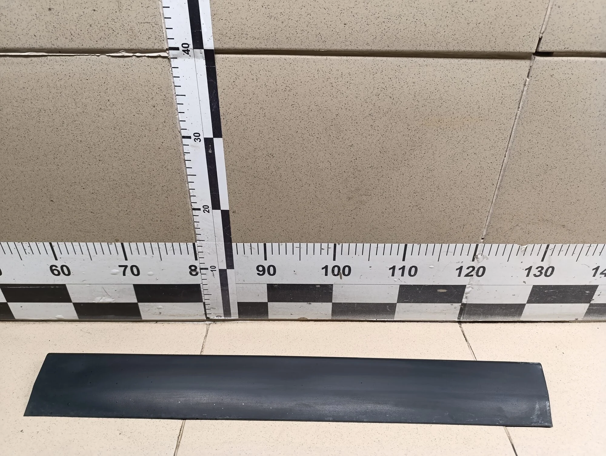 Молдинг задней левой двери Passat [B5] 1996-2000