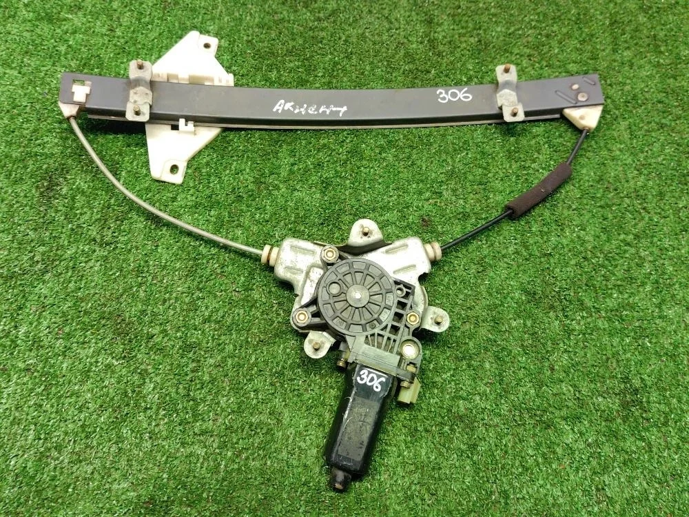 Стеклоподъемник передний левый Hyundai Accent II