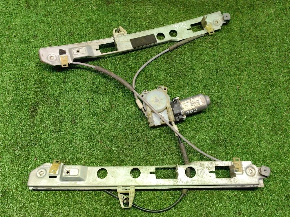 Стеклоподъемник передний левый Renault Megane 2