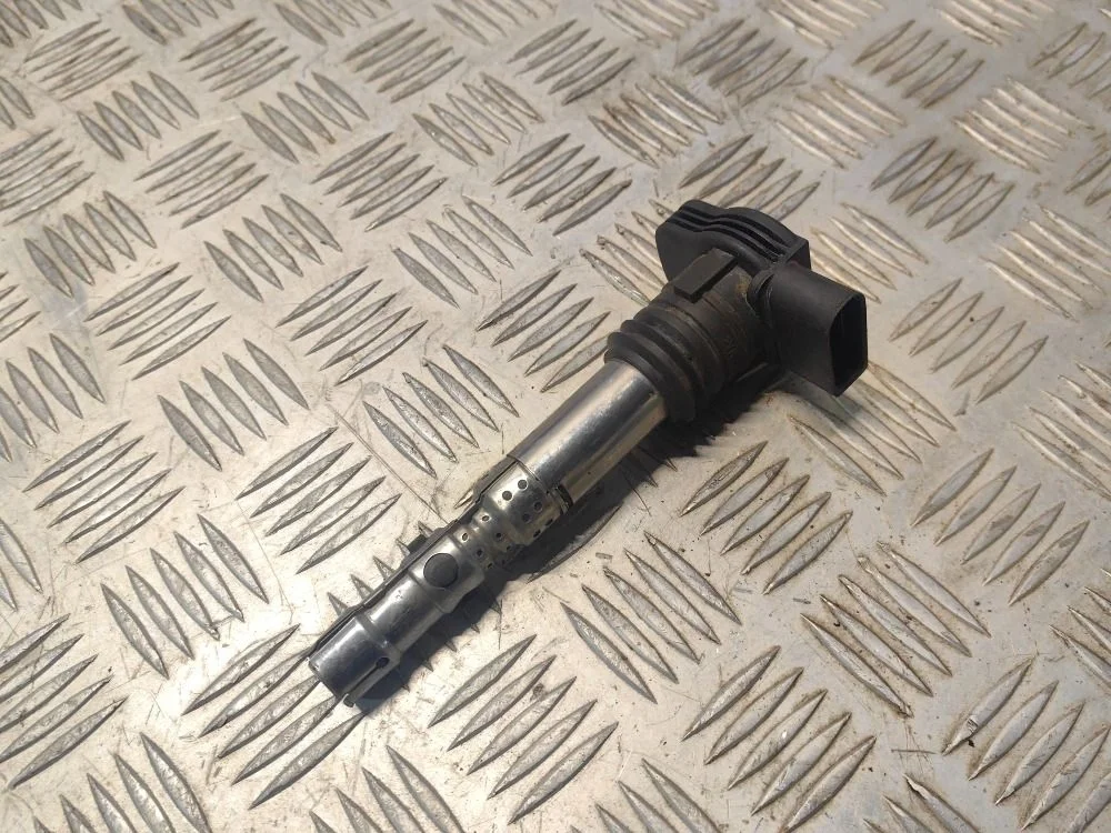 Катушка зажигания Volkswagen Passat B5+