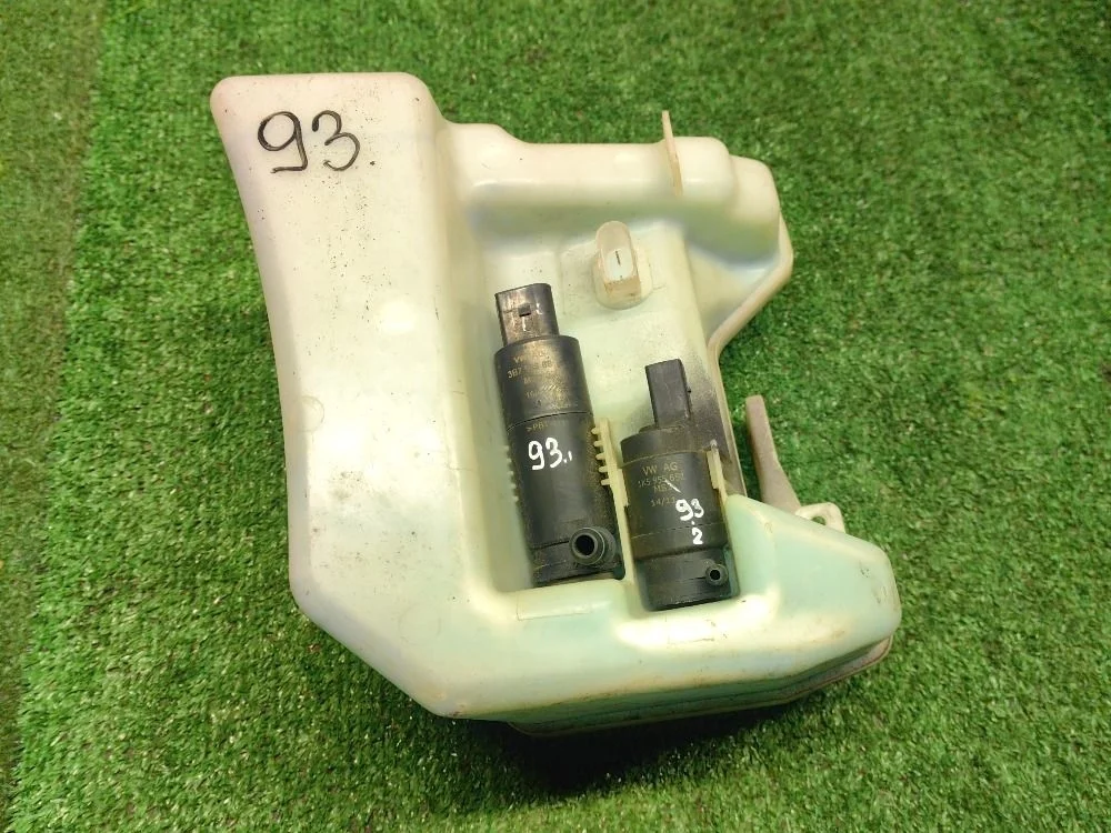 Бачок омывателя Volkswagen Passat CC B6