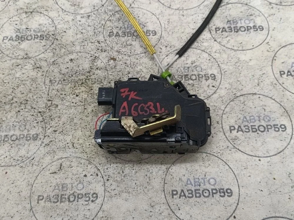 Замок двери задней Audi A6 C5 (1997—2001)