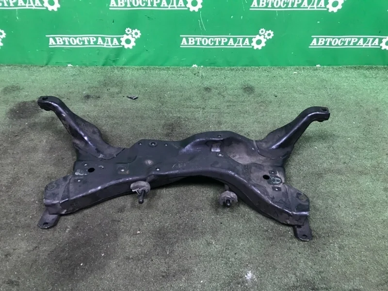 Подрамник Mitsubishi Lancer 9 2000-2010 MR510285, передний