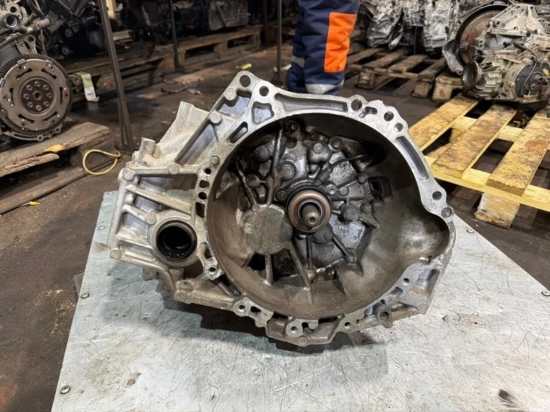 МКПП Toyota Corolla 2009-2014 3030012C80