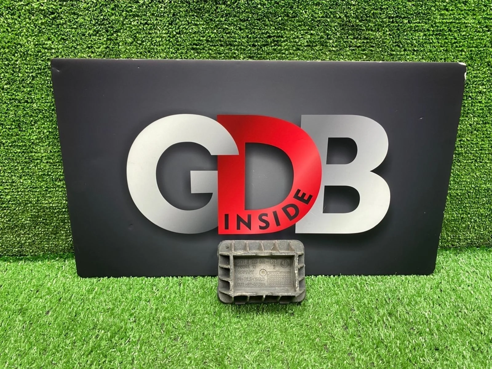 Поддомкратник BMW X1 07.12.2011 51717123311 E84 N20B20A