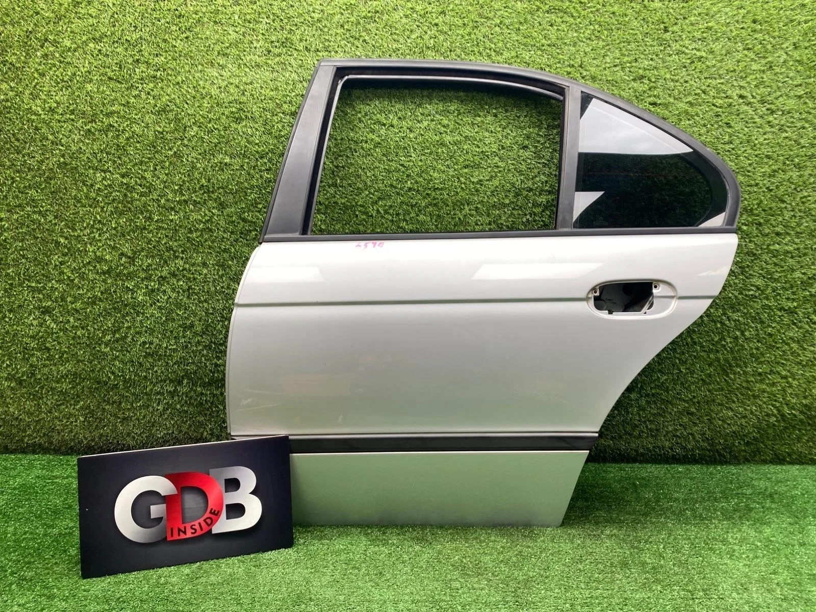 Дверь BMW 5 series 05.11.1999 41528266721 E39 M52B28TU, задняя левая