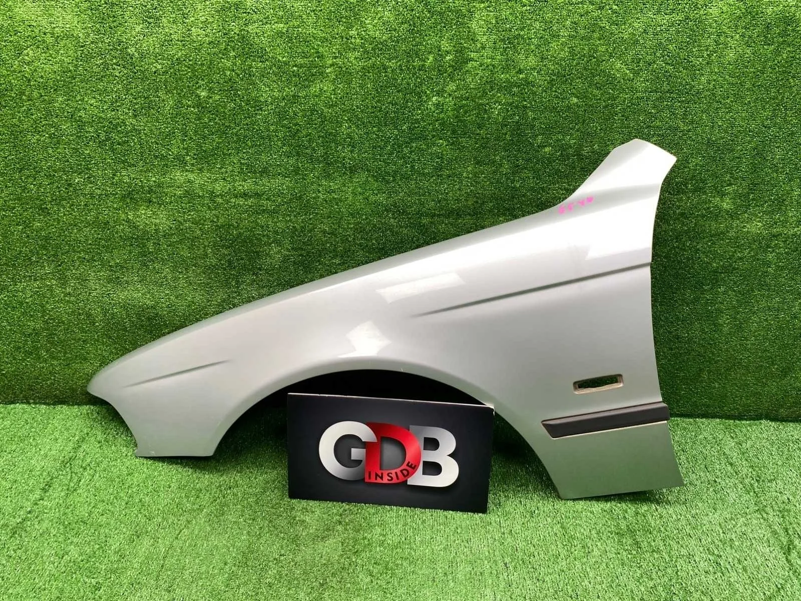 Крыло BMW 5 series 05.11.1999 41358162133 E39 M52B28TU, переднее левое