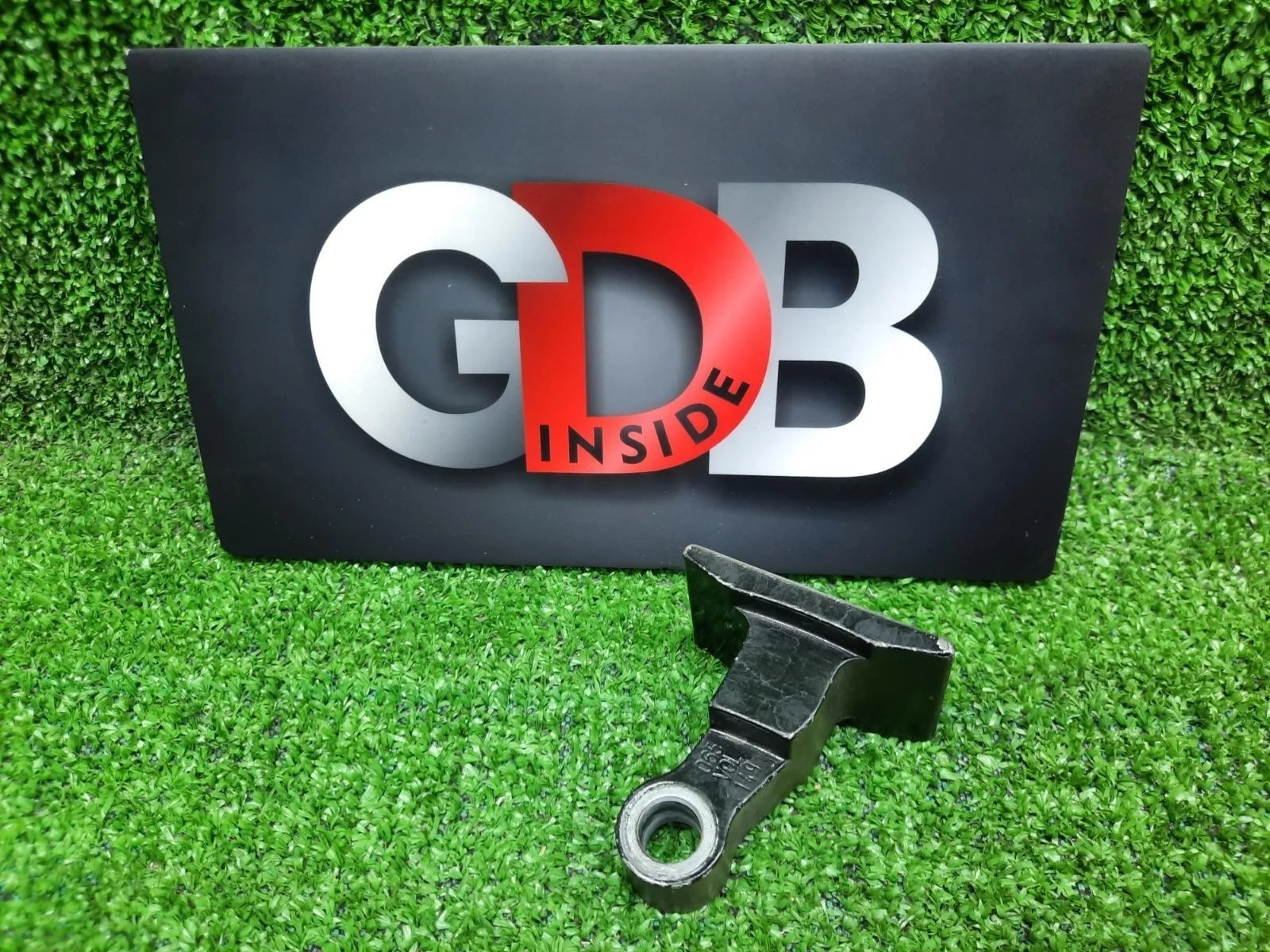 Петля двери BMW 3 series 41517284533 F30, передняя левая