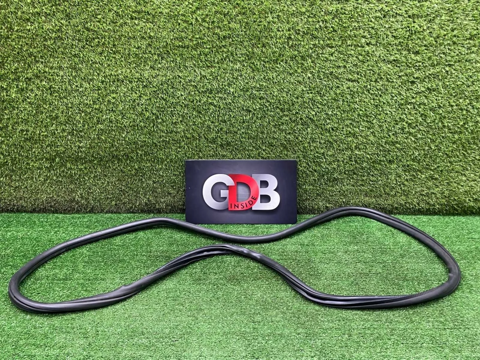 Уплотнитель проема двери BMW 3 51727303967 F30, задний