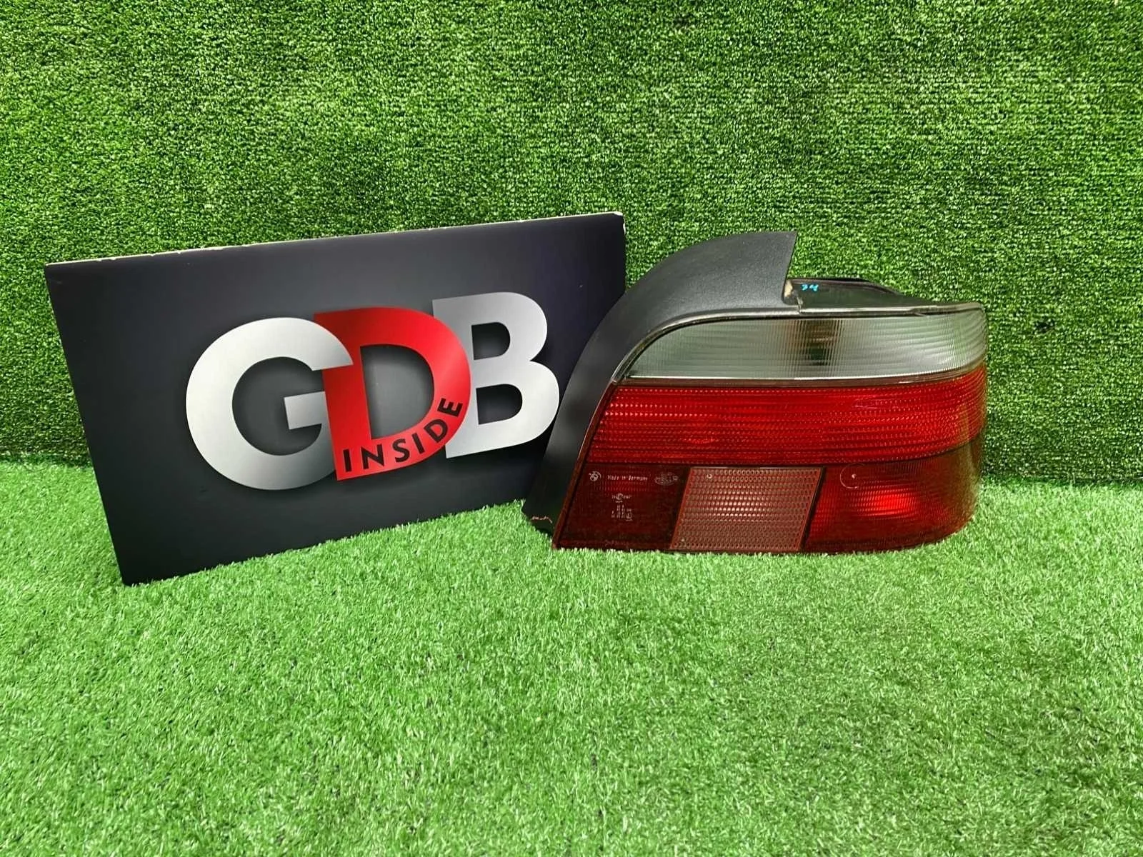 Фонарь BMW 5 series 05.11.1999 63212496298 E39 M52B28TU, задний правый