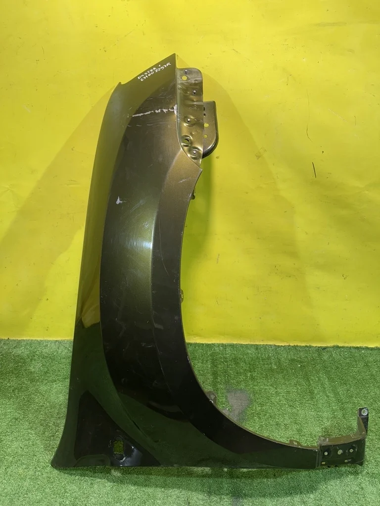 Крыло переднее правое  Renault Duster 2010 631007297R 41654