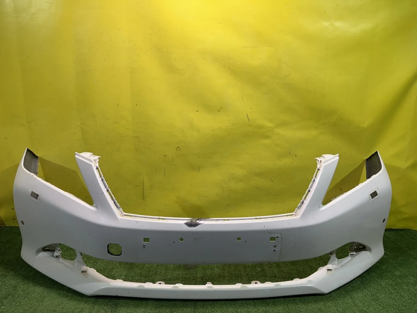 Бампер передний  Toyota Camry V50 2011 5211933670 41696