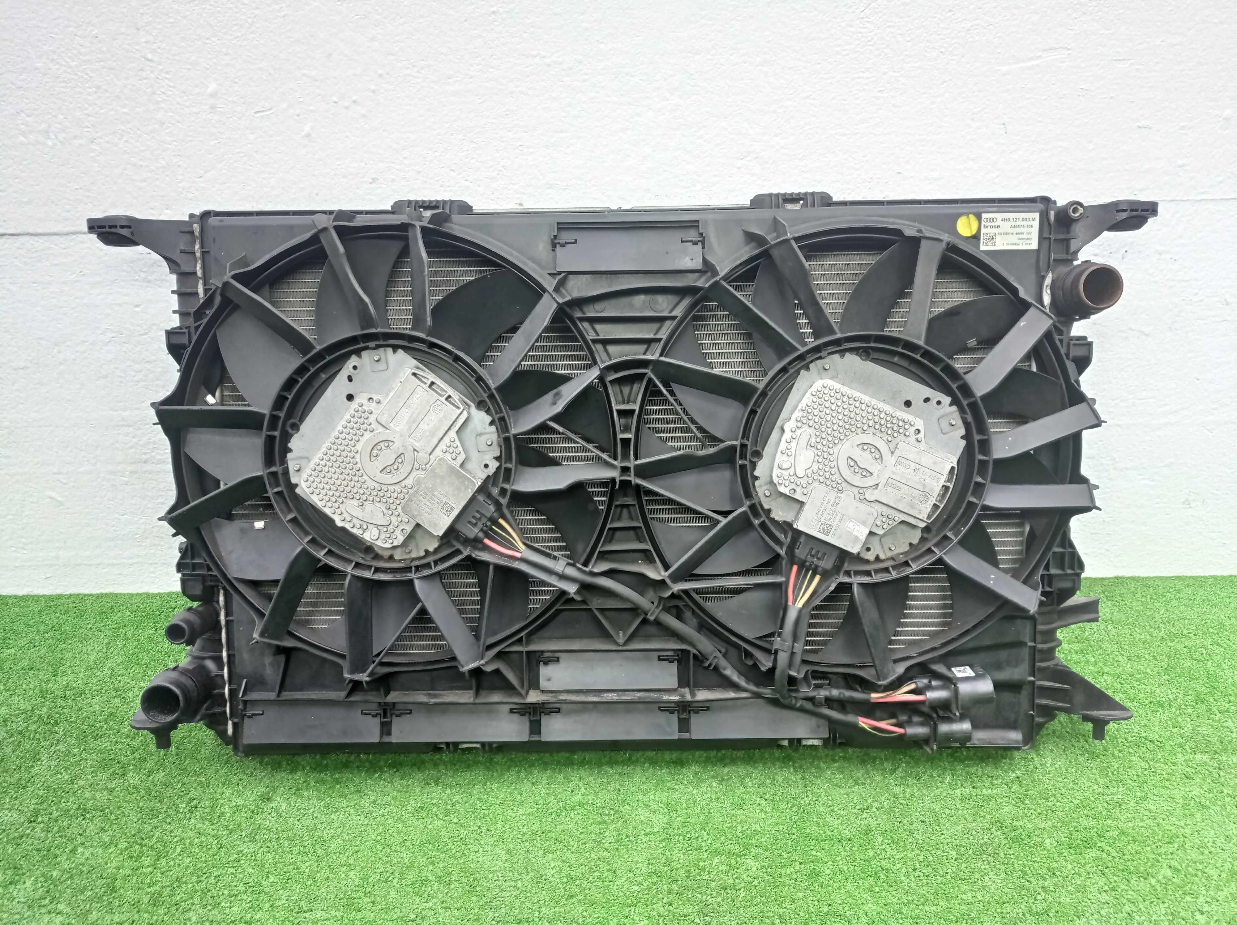 Кассета радиаторов Audi A8 D4 (4H2) 2010 - 2014 бензин 4.0 Автомат