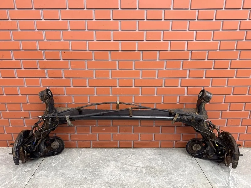 Балка подвески Kia Cerato 2011 551001M100 TD 1.6 G4FC, задняя