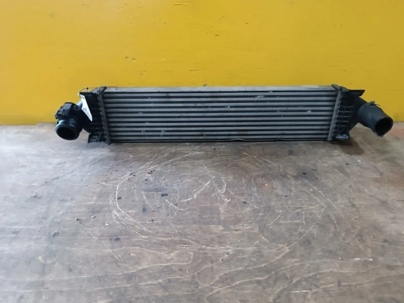 Интеркулер Volvo S60 2010-2013