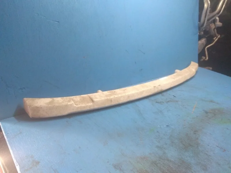 Абсорбер бампера Subaru Outback 2007-2009