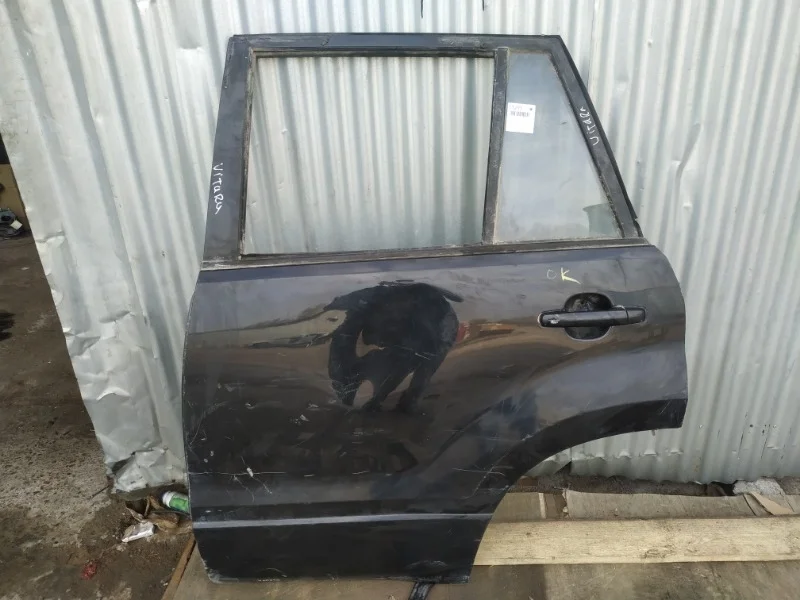 Дверь Suzuki Grand Vitara 2 2006-2015