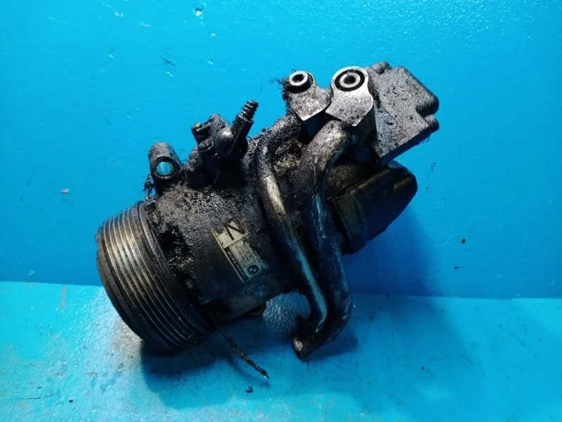 Компрессор кондиционера BMW 3-Series 1998-2005