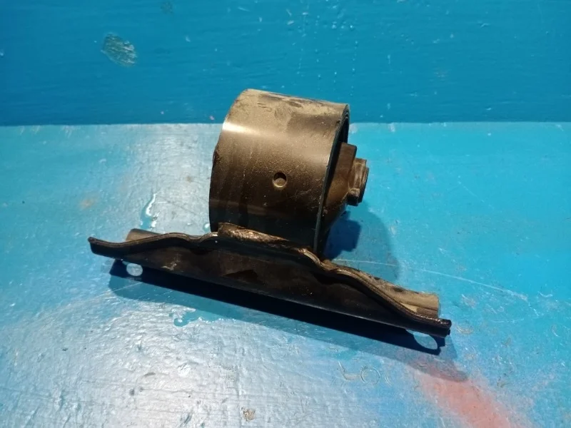 Опора двигателя MITSUBISHI ASX, Outlander XL, Lancer 10 2007-2017