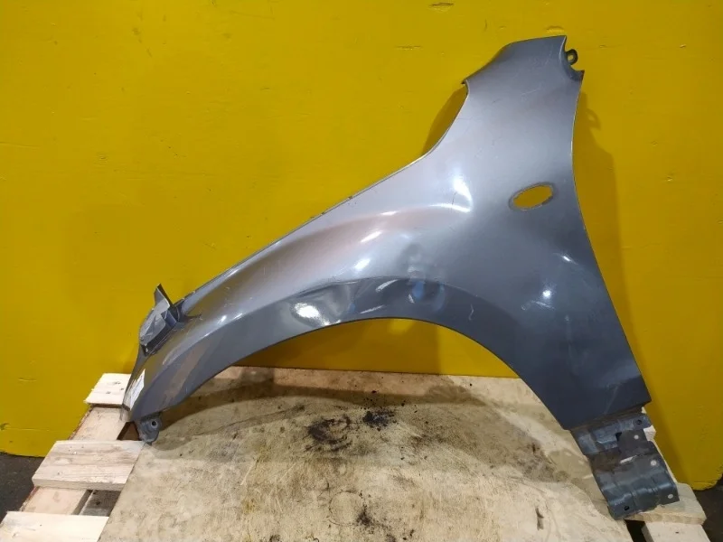 Крыло Suzuki Grand Vitara 2 2006-2015