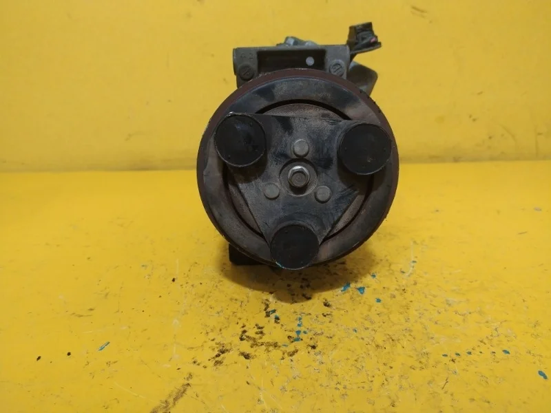 Компрессор кондиционера Nissan Qashqai J10 2007-2014