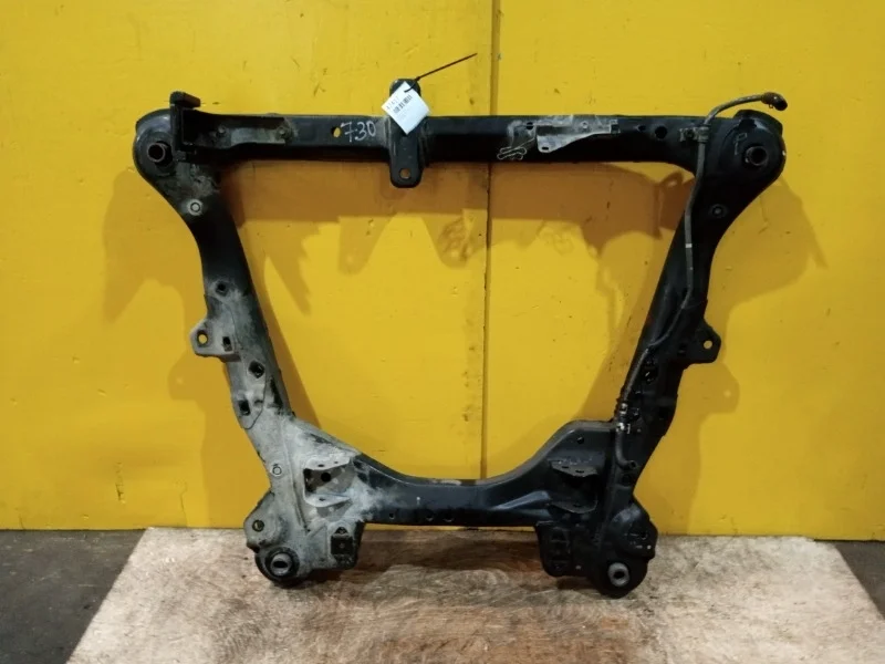 Подрамник Toyota Camry XV40 2006-2011